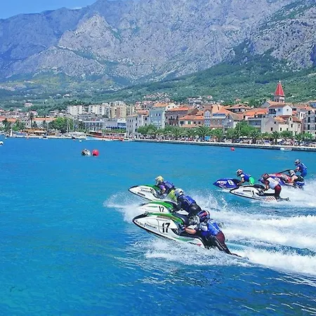 Ana 2 Apartman Makarska