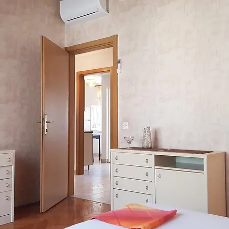 Apartman Ana 2 Makarska